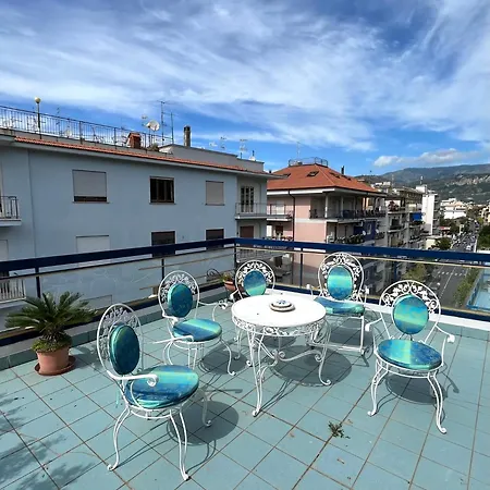 Apartament Charme In The