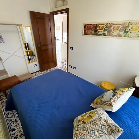 Charme In The Sorrento