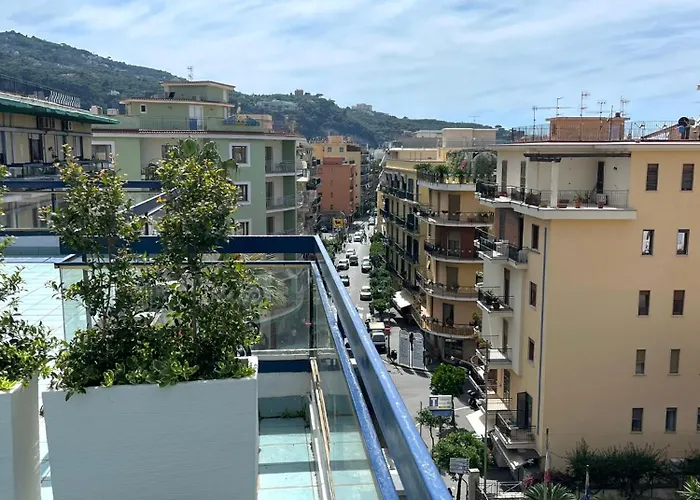 Charme In The Apartment *